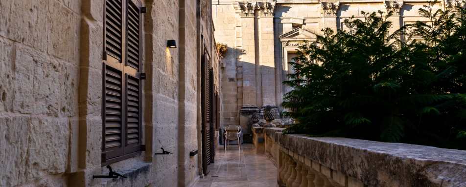 Executive Suite with Panoramic View  