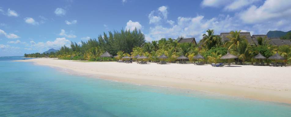 Beach - Dinarobin Hotel Golf and Spa