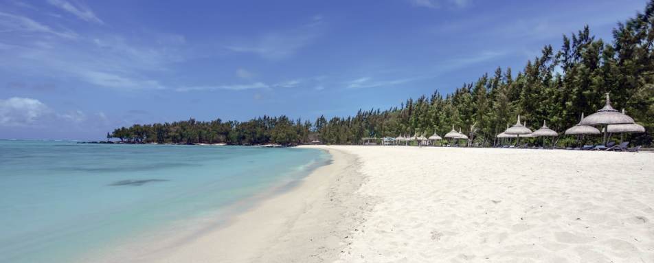 Exclusive beach on Ile aux Cerfs 