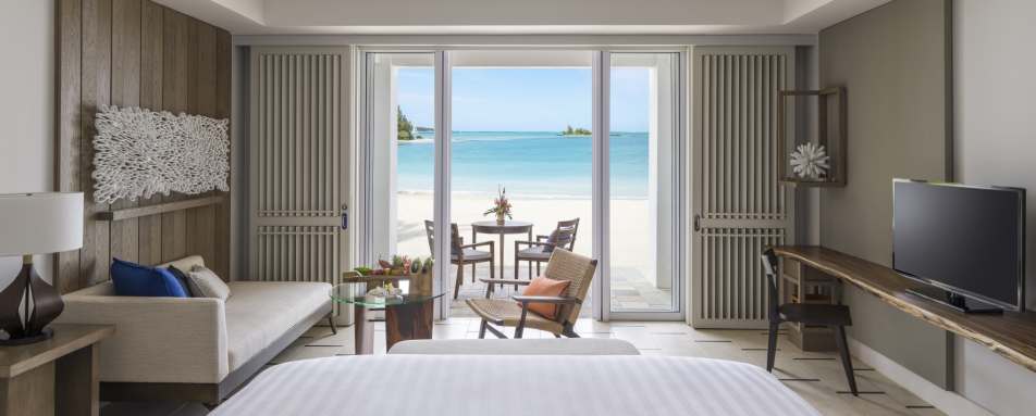 Junior Suite Hibiscus Beach Access 