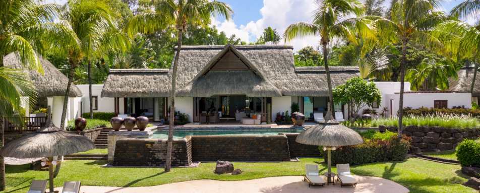 Shangri-La Three Bedroom Beach Villa Exterior 