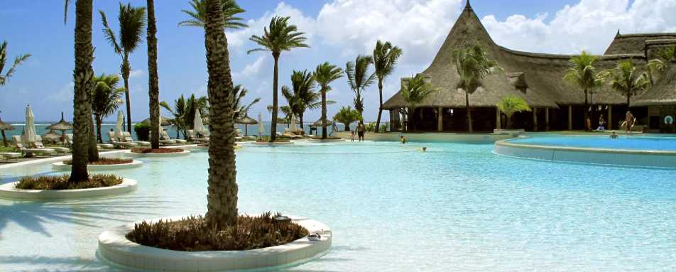Constance Belle Mare Plage Pool - Golf in Mauritius
