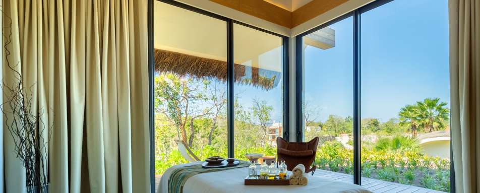 Spa treatment room - Andaz Mayakoba Resort Riviera Maya