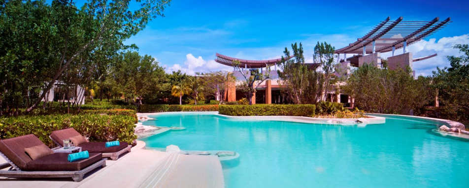 Reflections swimming pool - Banyan Tree Mayakoba