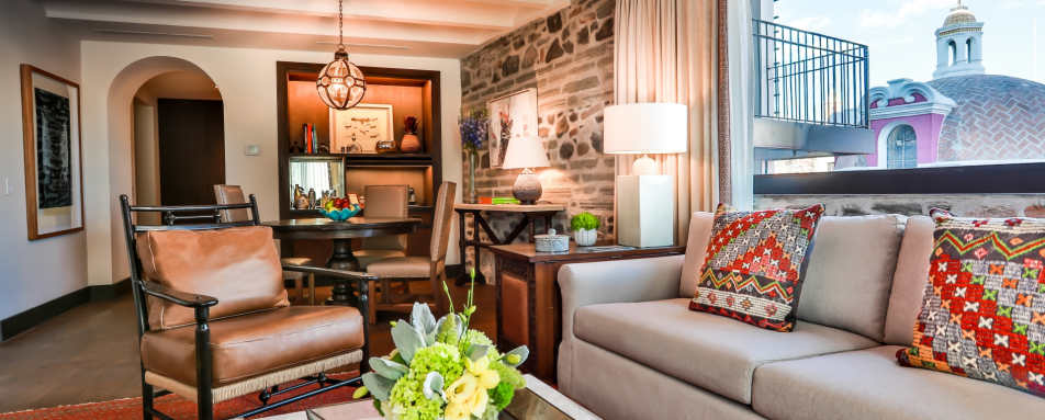 Premier Suite with Balcony 