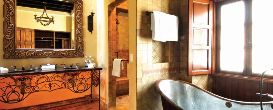 Bathroom - Casa de Sierra Nevada