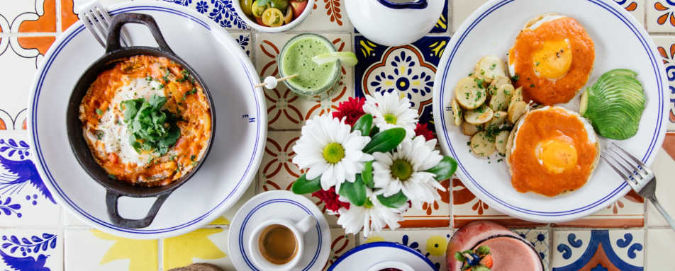 Pool restaurant - Hotel Esencia