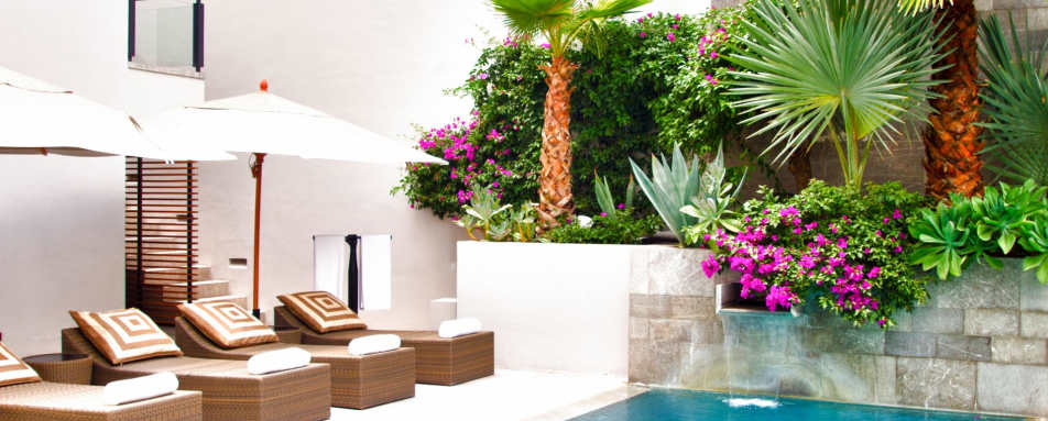 Pool area - Hotel Matilda