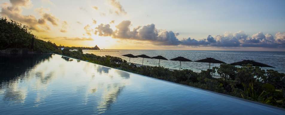 La Punta Grill & Lounge  - Nizuc Resort & Spa