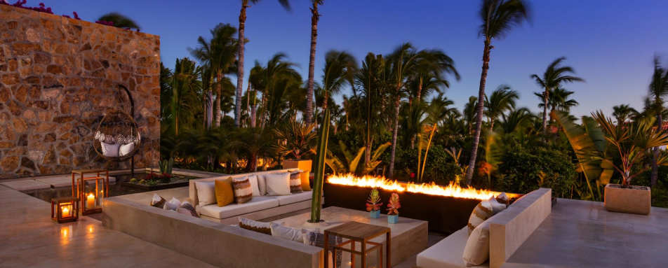 Villa One firepit  - One&Only Palmilla