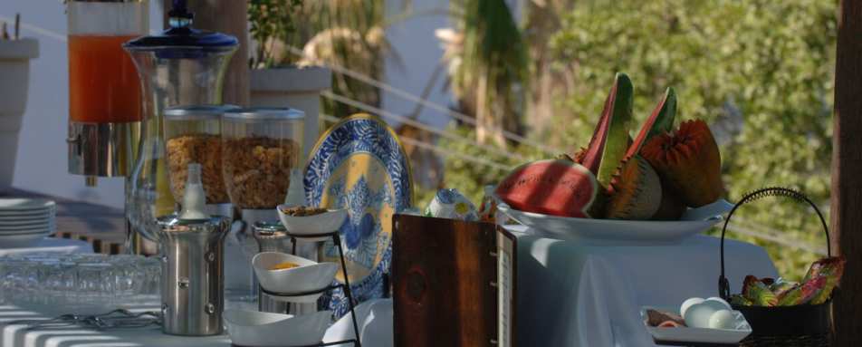 Breakfast Buffet - Posada de las Flores Loreto