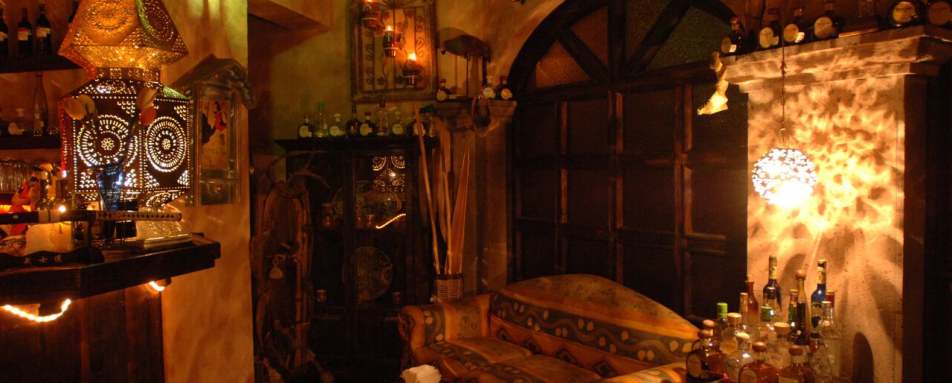 Aladins Den - Posada de las Flores Loreto