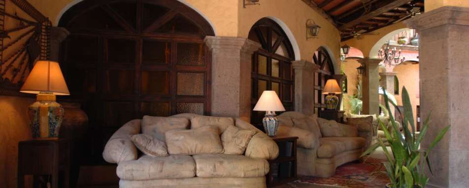 Sitting Area - Posada de las Flores Loreto
