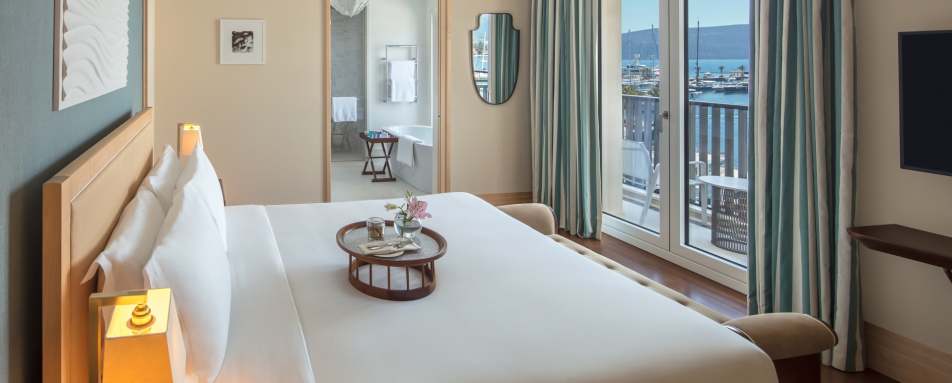 One Bedroom Suite - Regent Porto Montenegro