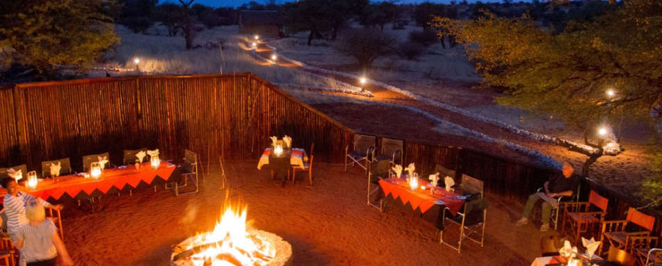 Camelthorn Kalahari Lodge - the boma
