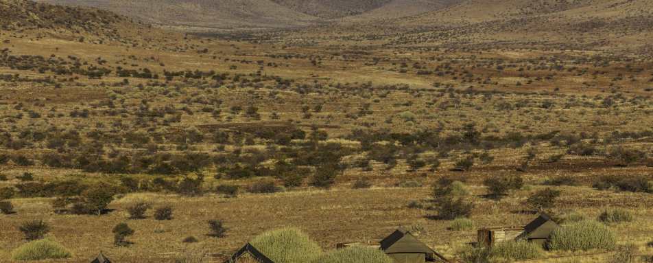 Camp setting - Etendeka Mountain Camp