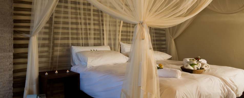 Chalet - Okaukuejo Restcamp