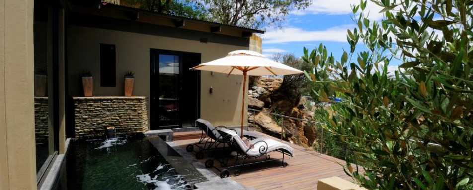 Garden Suite deck - Olive Grove