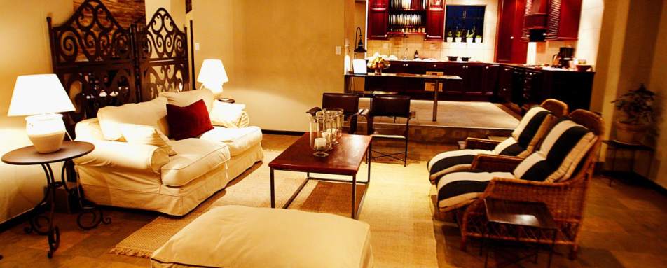 Lounge - Olive Grove