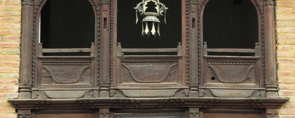 Woodcarving Windows - The Inn Patan