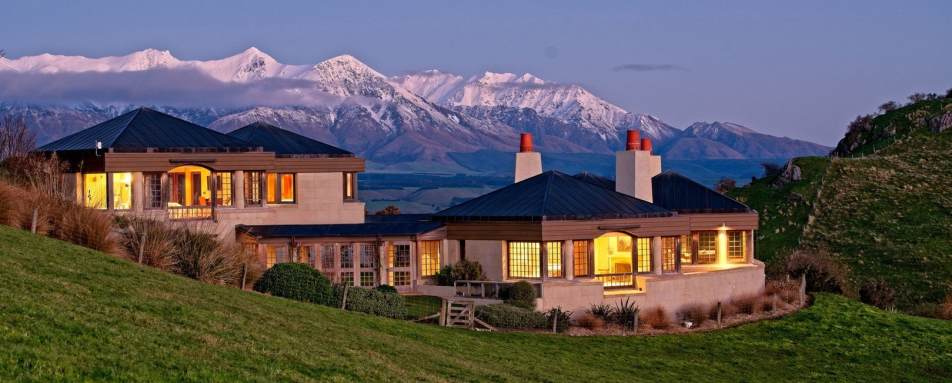 Exterior Cabot Lodge 