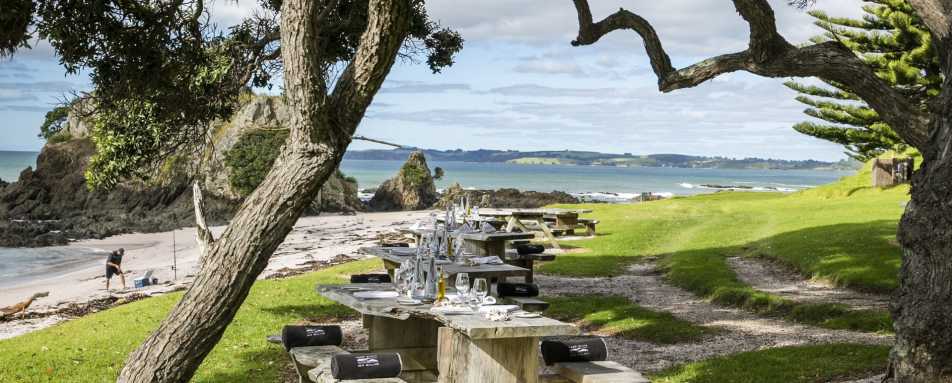 Outdoor Picnic - Kauri Cliffs 
