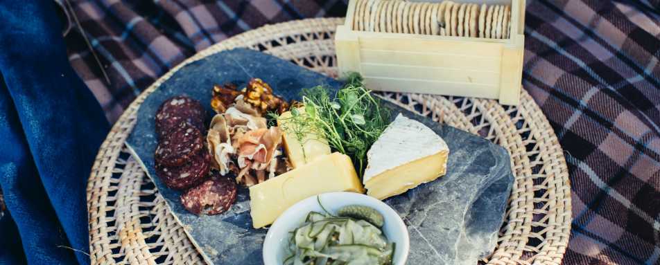 Picnic - Mahu Whenua Ridgeline Homestead & Eco Sanctuary