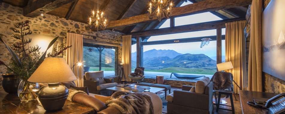 Living Room - Mahu Whenua Ridgeline Homestead & Eco Sanctuary