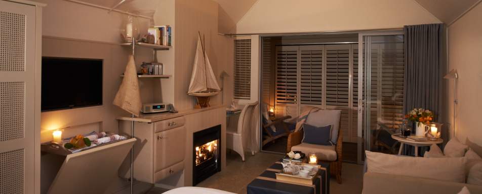 Room at Night - The Boatshed 