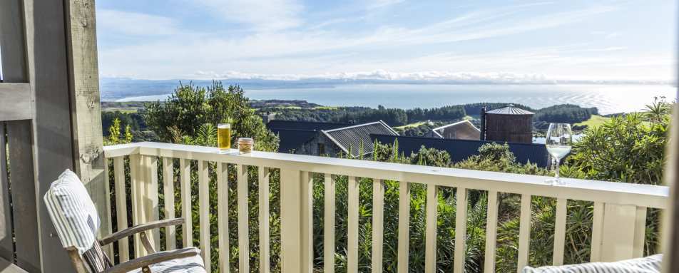 Hilltop Suite Balcony - The Farm at Cape Kidnapper 