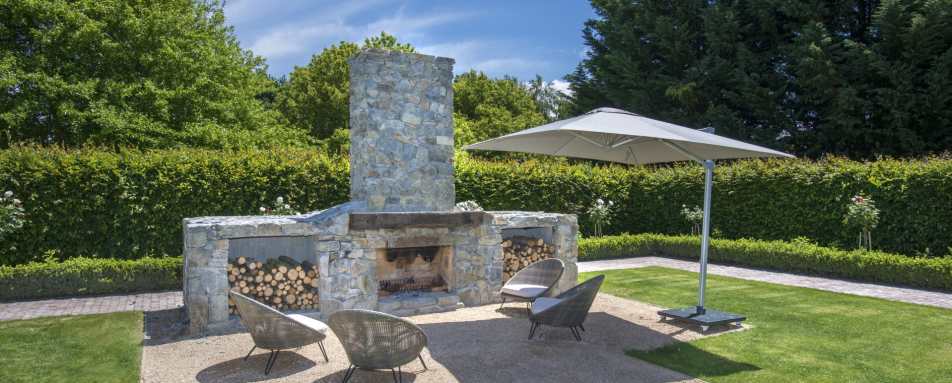 Outdoor Fireplace - The Marlborough Lodge