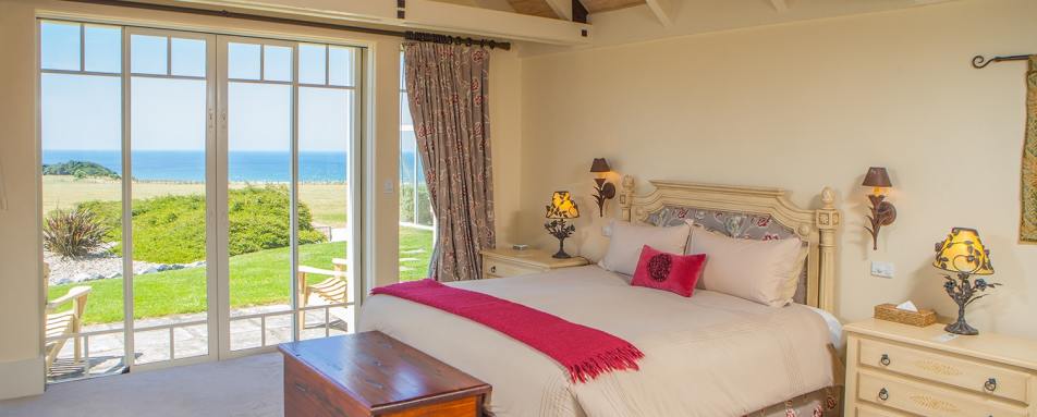 Owners Cottage Bedroom - Wharekauhau 