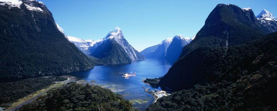 Milford Sound Extended Helicopter Tour Shared