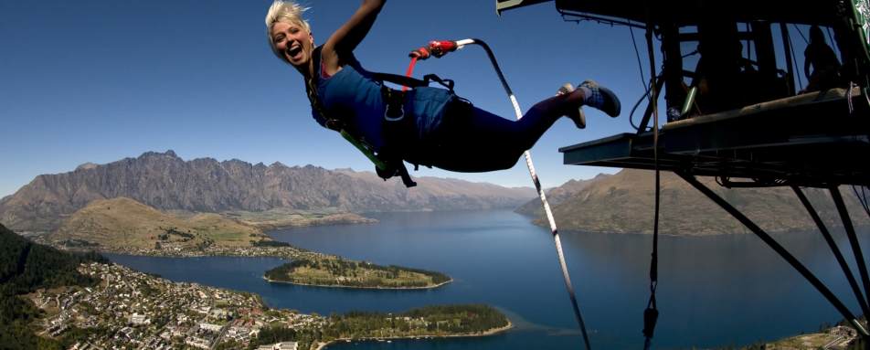 Bungy Jumping in Queenstown 