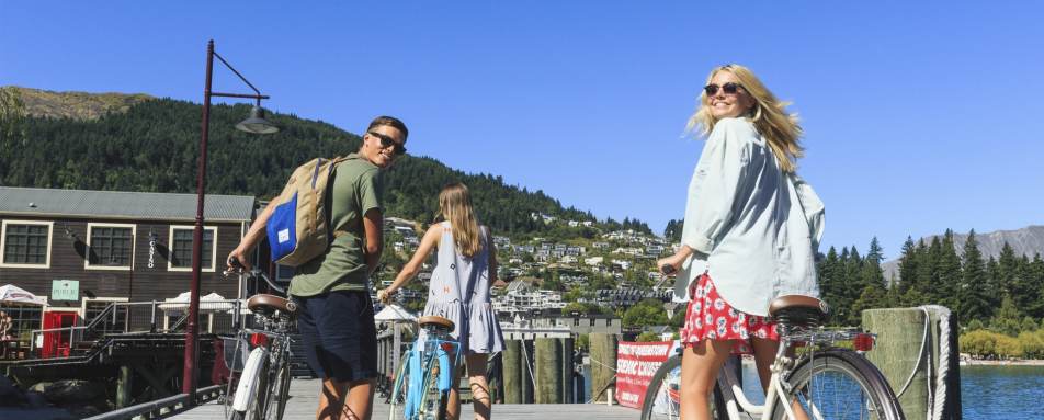 Exploring Queenstown by Bike 