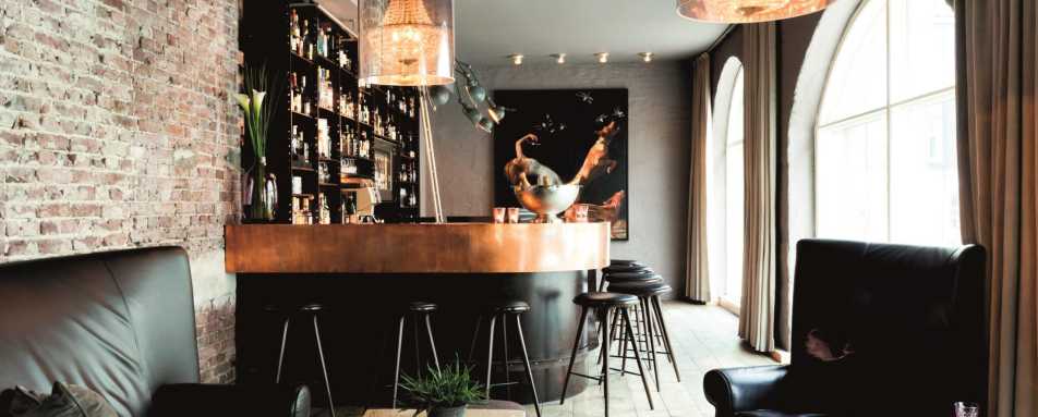 Bar and lounge - Hotel Brosundet