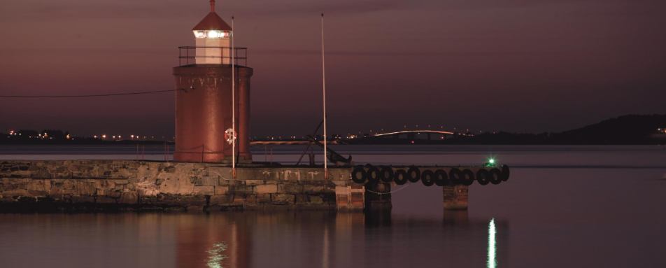 Molja Lighthouse - Hotel Brosundet