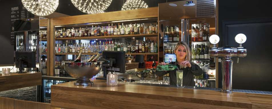 Hotel Bar - Thon Hotel Lofoten