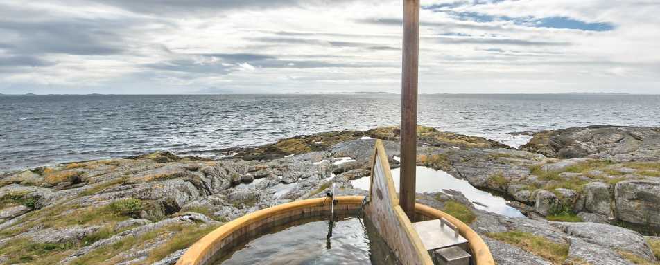 Flatflesa Island hot tub 