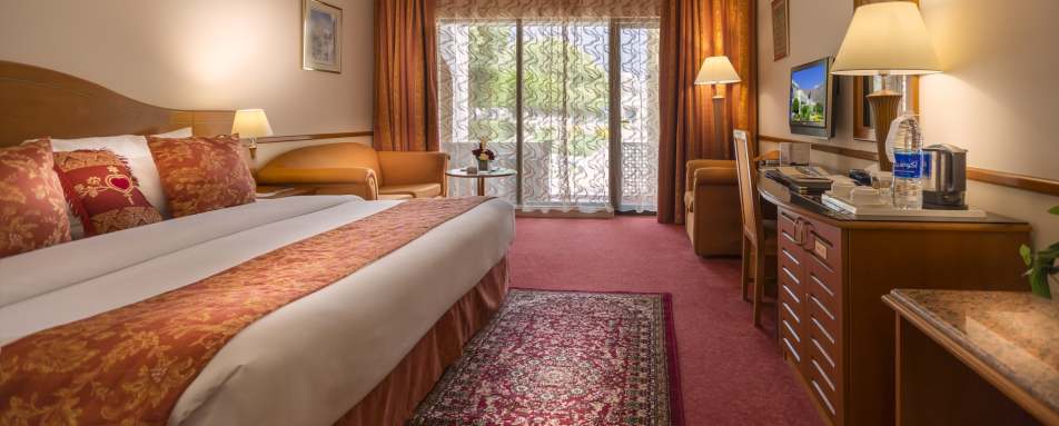 Bedroom - Golden Tulip Nizwa