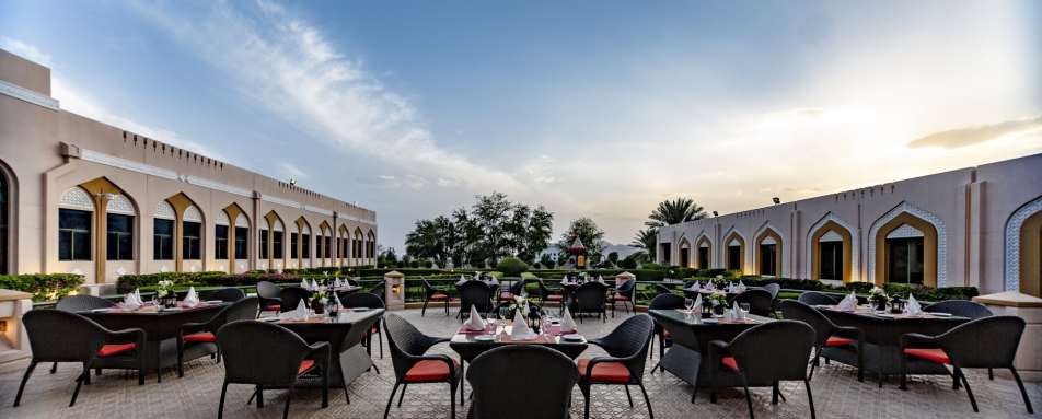 Restaurant - Golden Tulip Nizwa