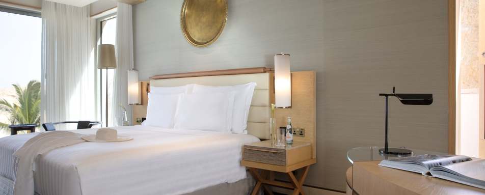 2 Bedroom Summerhouse - Bedroom 1 