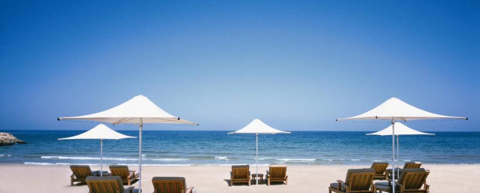 Beach - Shangri La Barr al Jissah Resort and Spa