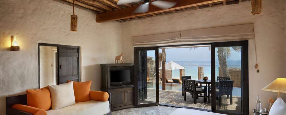 Pool Villa Suite Beachfront - Six Senses Zighy Bay