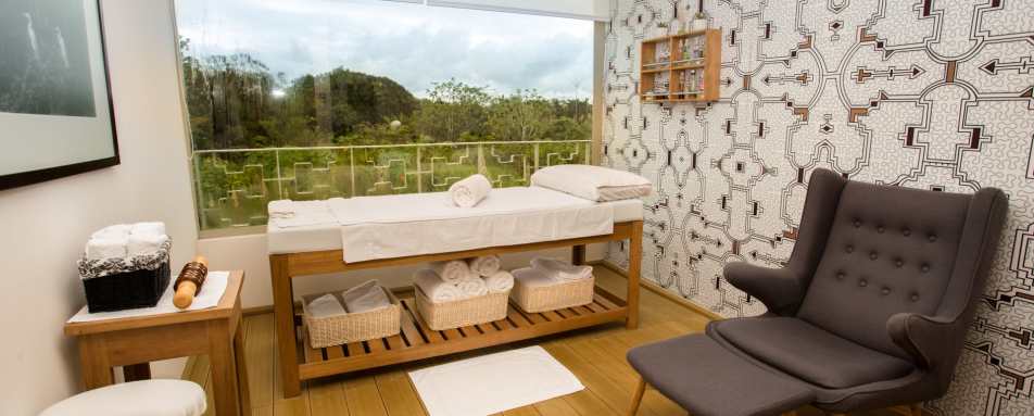 Spa treatment room - Delfin III