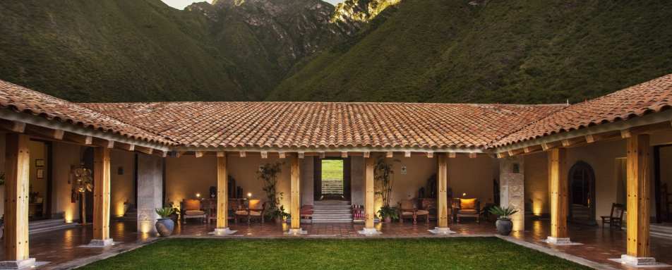 Courtyard - Inkaterra Hacienda Urubamba