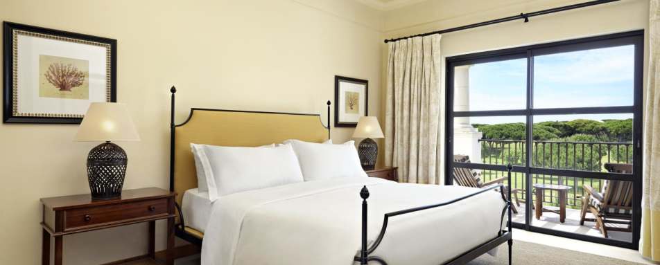 Residences Guest Room - Pine Cliffs