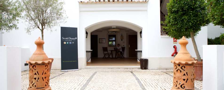 Scott Dunn Explorers Kids Club Entrance - Pine Cliffs