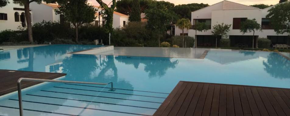 The Terraces Pool - Pine Cliffs