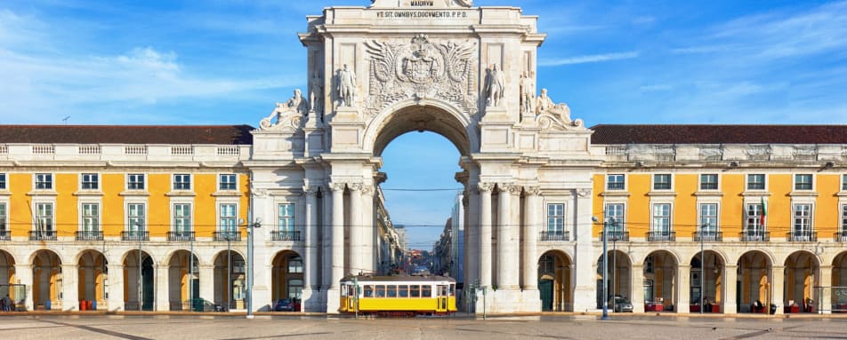 lisbon-city-spotlight